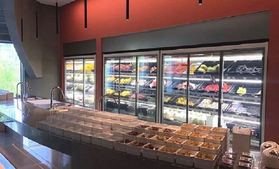 Pintu Kaca Pendingin Komersial Supermarket Tegak Tipe Jarak Jauh 4/5 Pintu
